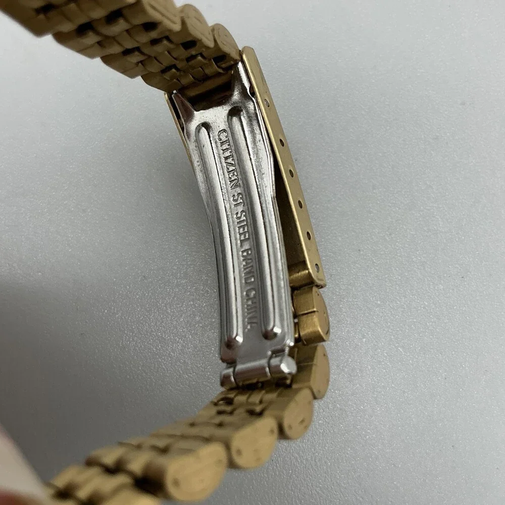 Citizen Womens Watch 25mm MOP Gold Tone Crystal Day Date New Battery 5.75
